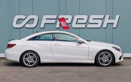 Mercedes-Benz E-Класс, 2013 год, 1 999 000 рублей, 5 фотография