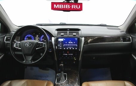 Toyota Camry, 2016 год, 2 296 500 рублей, 17 фотография