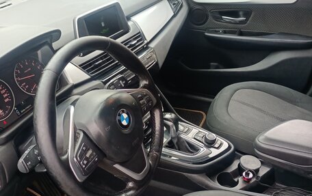 BMW 2 серия Active Tourer F45, 2017 год, 1 100 000 рублей, 2 фотография