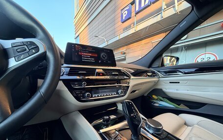 BMW 6 серия, 2018 год, 4 000 000 рублей, 7 фотография