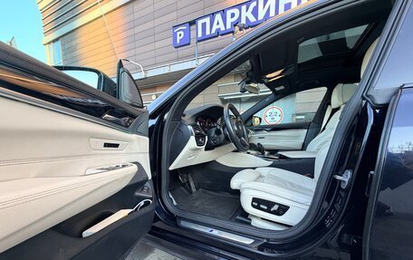 BMW 6 серия, 2018 год, 4 000 000 рублей, 2 фотография