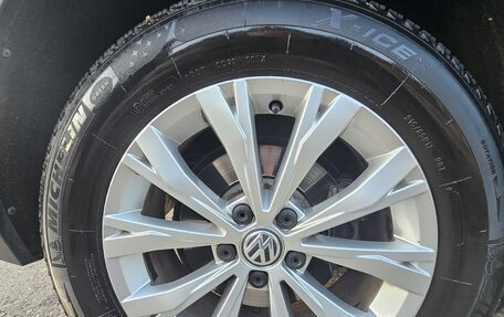 Volkswagen Tiguan II, 2020 год, 2 599 000 рублей, 7 фотография