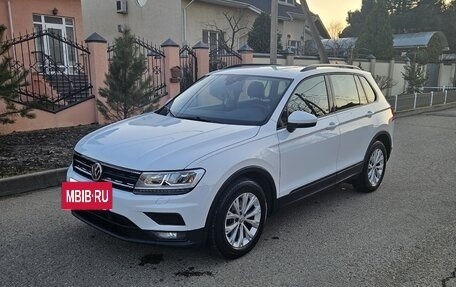 Volkswagen Tiguan II, 2020 год, 2 599 000 рублей, 2 фотография