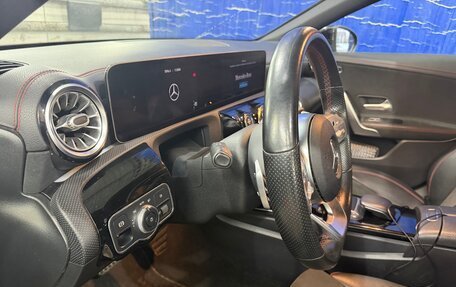 Mercedes-Benz CLA, 2020 год, 2 800 000 рублей, 14 фотография