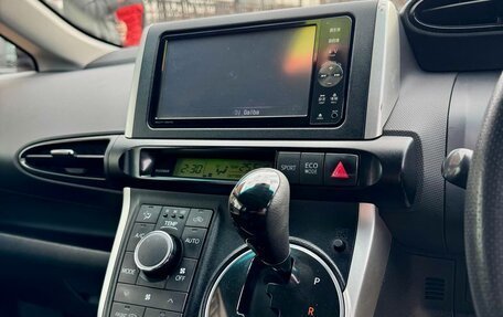 Toyota Wish II, 2011 год, 1 159 000 рублей, 15 фотография