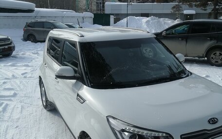 KIA Soul II рестайлинг, 2017 год, 1 800 000 рублей, 3 фотография