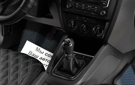 Volkswagen Jetta VI, 2015 год, 1 070 000 рублей, 10 фотография