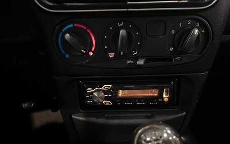 Chevrolet Niva I рестайлинг, 2003 год, 210 000 рублей, 7 фотография