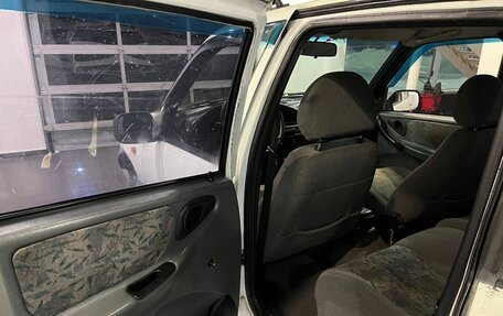 Chevrolet Niva I рестайлинг, 2003 год, 210 000 рублей, 16 фотография