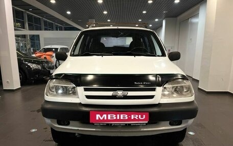 Chevrolet Niva I рестайлинг, 2003 год, 210 000 рублей, 24 фотография