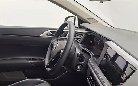 Volkswagen Polo, 2023 год, 1 735 000 рублей, 6 фотография