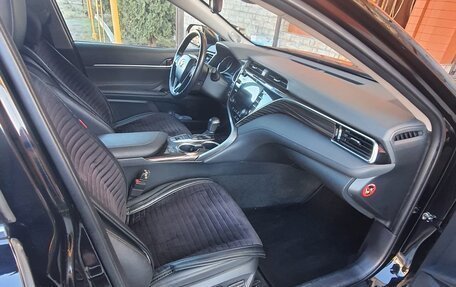 Toyota Camry, 2020 год, 3 067 000 рублей, 4 фотография