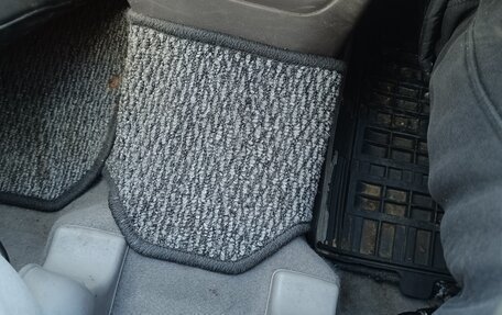 Nissan Cube II, 2001 год, 200 000 рублей, 17 фотография