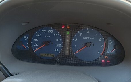 Nissan Cube II, 2001 год, 200 000 рублей, 15 фотография