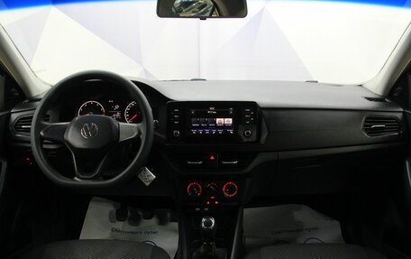 Volkswagen Polo VI (EU Market), 2021 год, 1 025 000 рублей, 15 фотография