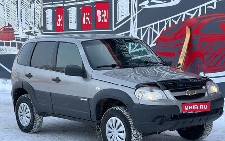 Chevrolet Niva I рестайлинг, 2017 год, 430 000 рублей, 1 фотография