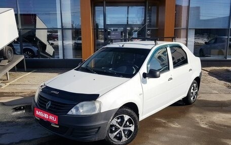 Renault Logan I, 2014 год, 300 000 рублей, 1 фотография