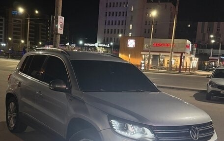 Volkswagen Tiguan I, 2013 год, 1 850 000 рублей, 1 фотография