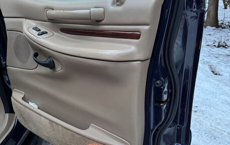 Lincoln Navigator, 1997 год, 750 000 рублей, 11 фотография