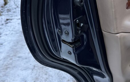 Lincoln Navigator, 1997 год, 750 000 рублей, 14 фотография