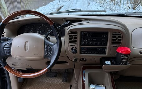 Lincoln Navigator, 1997 год, 750 000 рублей, 16 фотография