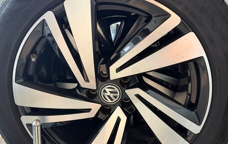 Volkswagen Touareg III, 2018 год, 5 890 000 рублей, 19 фотография