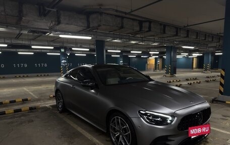 Mercedes-Benz E-Класс, 2020 год, 4 700 000 рублей, 4 фотография