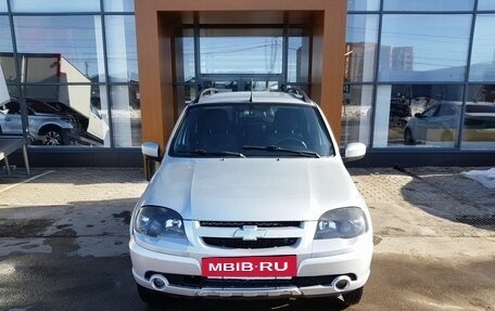 Chevrolet Niva I рестайлинг, 2018 год, 779 000 рублей, 2 фотография