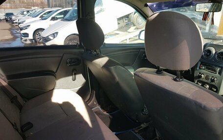 Renault Logan I, 2014 год, 300 000 рублей, 10 фотография