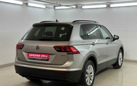 Volkswagen Tiguan II, 2019 год, 1 910 000 рублей, 4 фотография