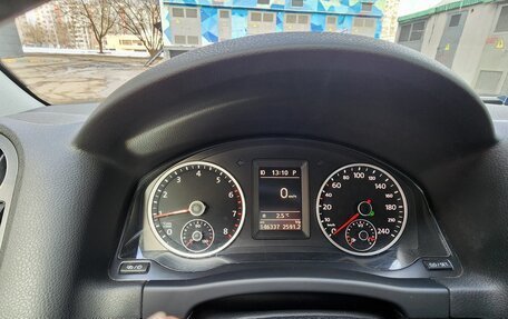 Volkswagen Tiguan I, 2012 год, 1 170 000 рублей, 24 фотография