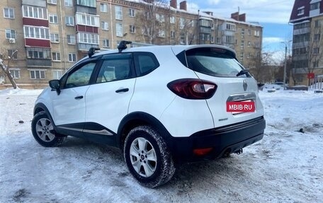 Renault Kaptur I рестайлинг, 2017 год, 1 090 000 рублей, 3 фотография