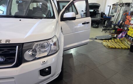 Land Rover Freelander II рестайлинг 2, 2011 год, 1 750 000 рублей, 4 фотография