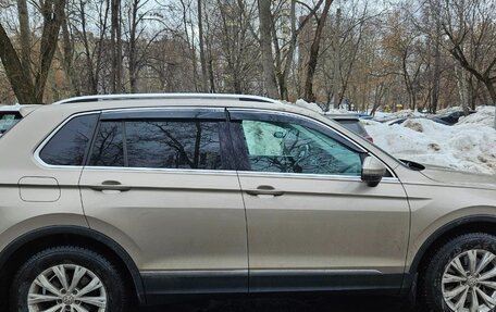 Volkswagen Tiguan II, 2018 год, 3 000 000 рублей, 7 фотография