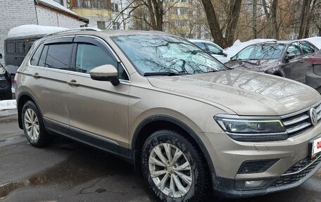 Volkswagen Tiguan II, 2018 год, 3 000 000 рублей, 8 фотография