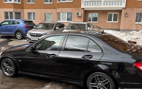 Mercedes-Benz C-Класс, 2011 год, 1 100 000 рублей, 6 фотография