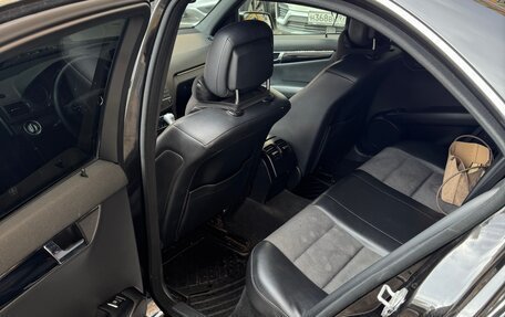 Mercedes-Benz C-Класс, 2011 год, 1 100 000 рублей, 8 фотография