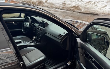 Mercedes-Benz C-Класс, 2011 год, 1 100 000 рублей, 10 фотография