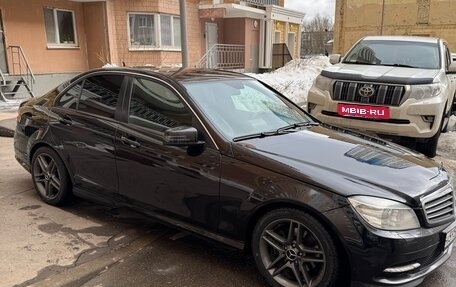 Mercedes-Benz C-Класс, 2011 год, 1 100 000 рублей, 2 фотография