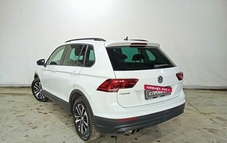 Volkswagen Tiguan II, 2019 год, 2 450 000 рублей, 4 фотография