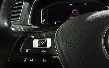 Volkswagen Tiguan II, 2019 год, 2 450 000 рублей, 16 фотография