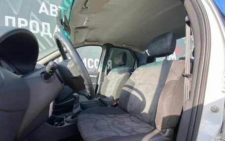 Renault Logan I, 2013 год, 580 000 рублей, 10 фотография