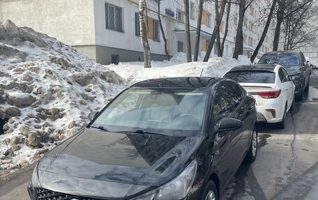 Hyundai Solaris II рестайлинг, 2020 год, 1 350 000 рублей, 1 фотография