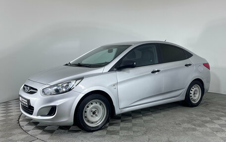 Hyundai Solaris II рестайлинг, 2013 год, 799 000 рублей, 1 фотография
