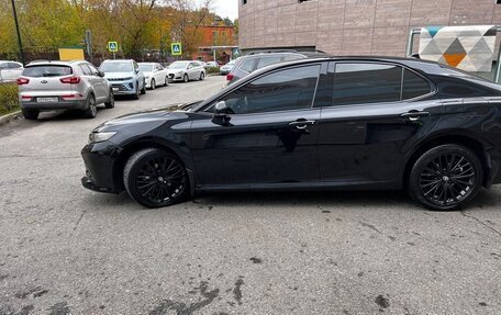 Toyota Camry, 2018 год, 2 950 000 рублей, 6 фотография