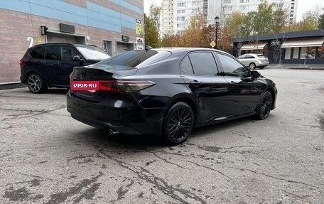 Toyota Camry, 2018 год, 2 950 000 рублей, 4 фотография