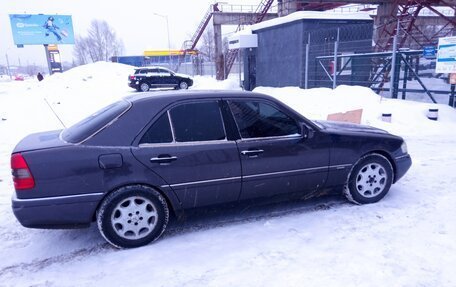 Mercedes-Benz C-Класс, 1995 год, 255 000 рублей, 4 фотография