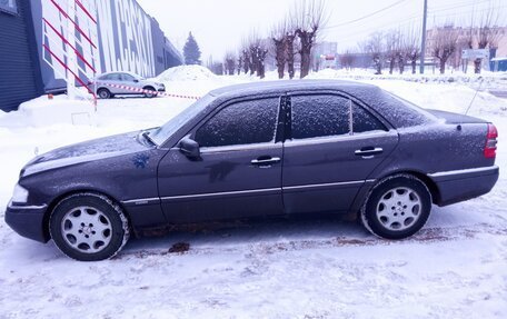 Mercedes-Benz C-Класс, 1995 год, 255 000 рублей, 5 фотография