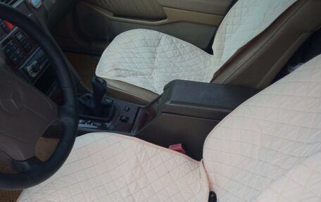 Mercedes-Benz C-Класс, 1995 год, 255 000 рублей, 6 фотография