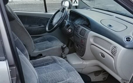 Renault Scenic III, 2000 год, 265 000 рублей, 2 фотография